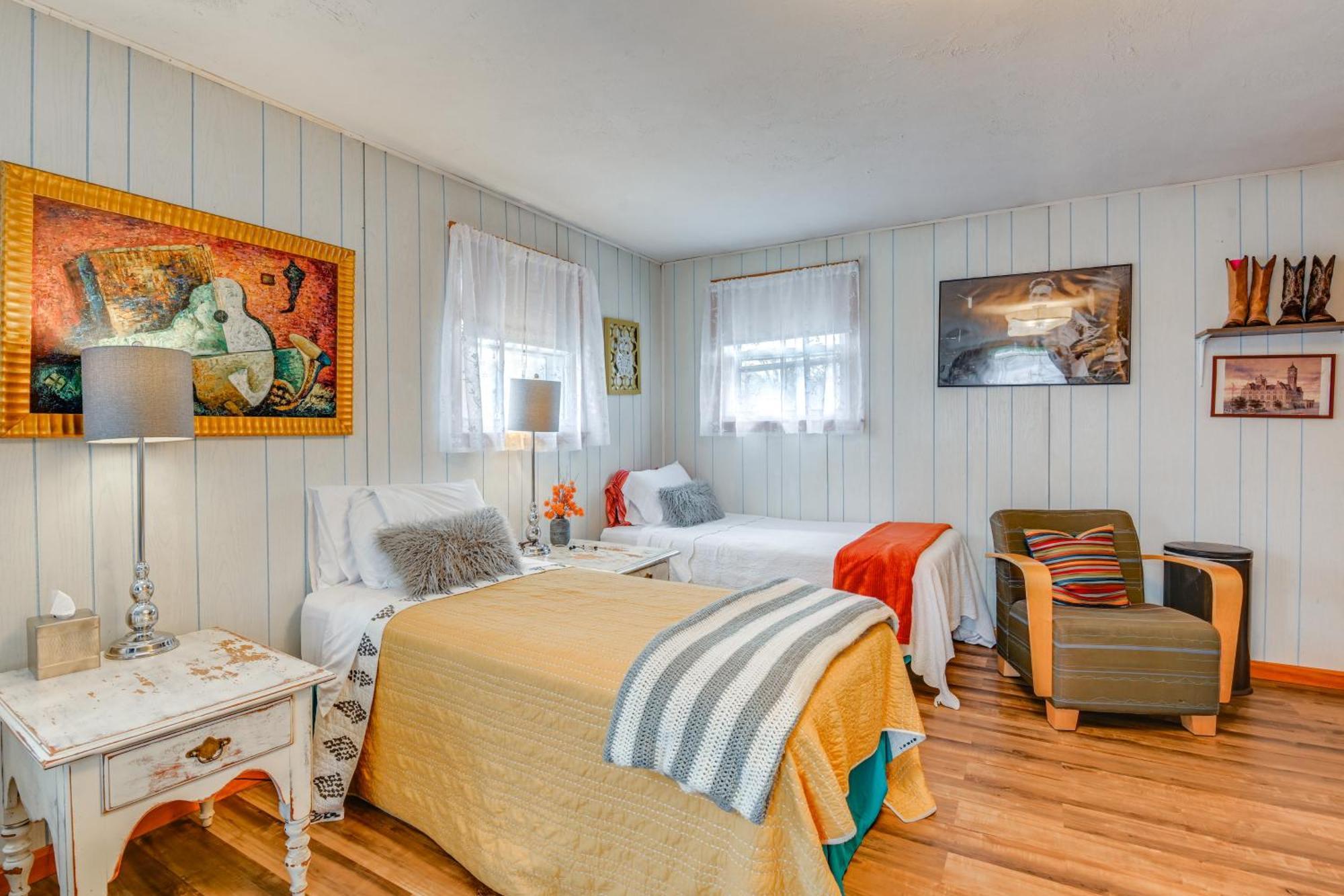 6 Mi To Downtown 70S-Themed Home In Nashville! Екстериор снимка