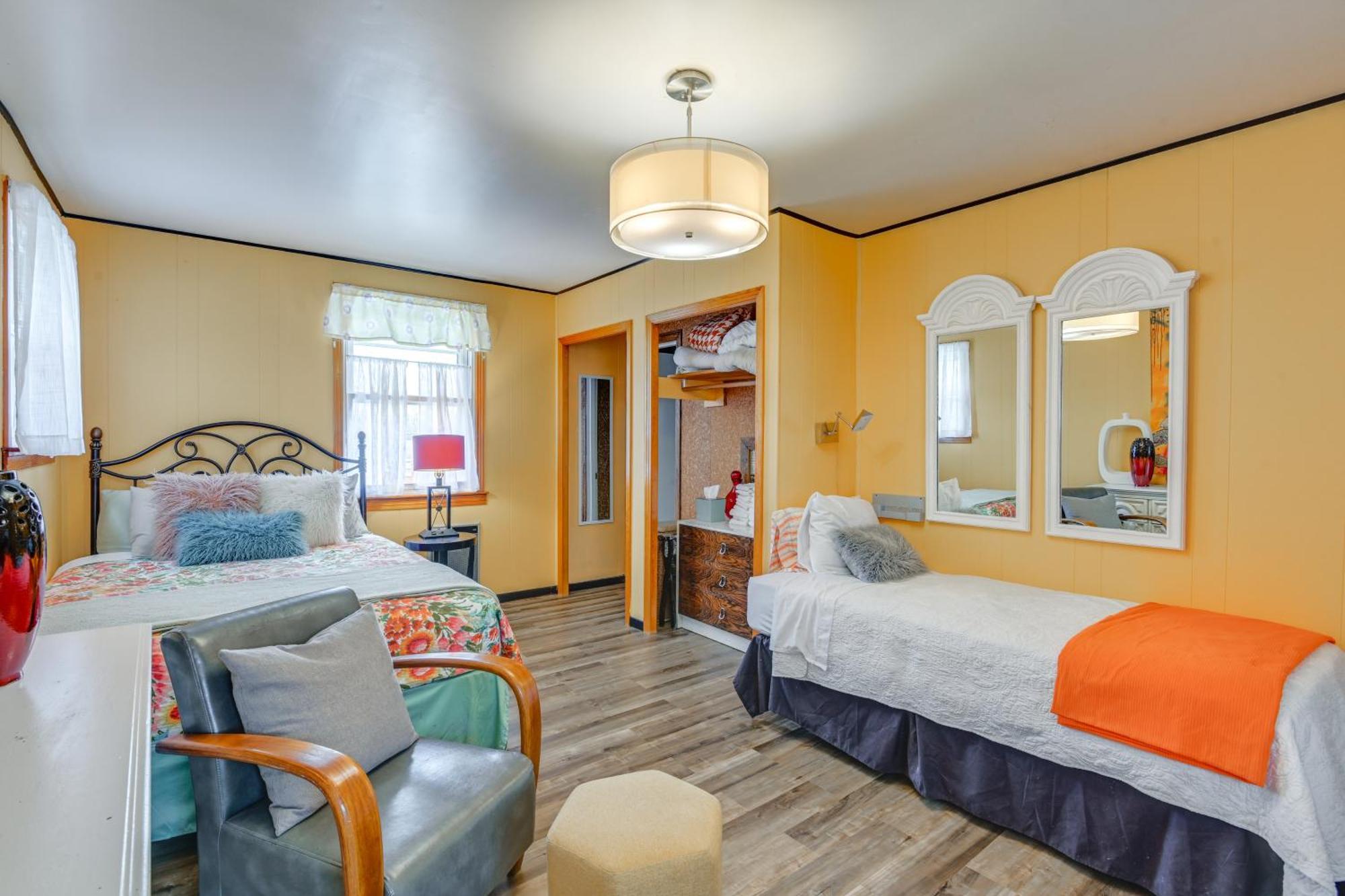 6 Mi To Downtown 70S-Themed Home In Nashville! Екстериор снимка