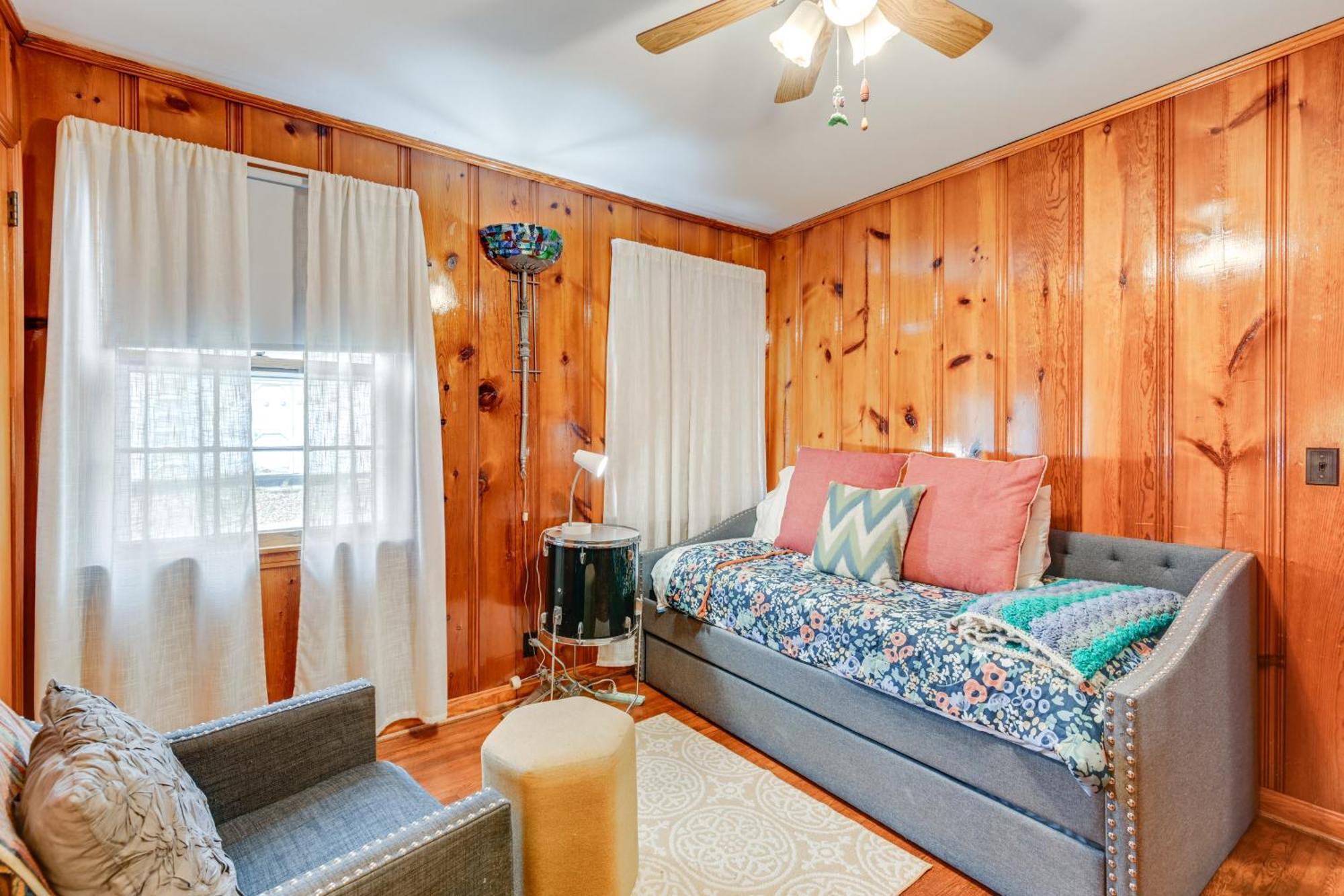 6 Mi To Downtown 70S-Themed Home In Nashville! Екстериор снимка