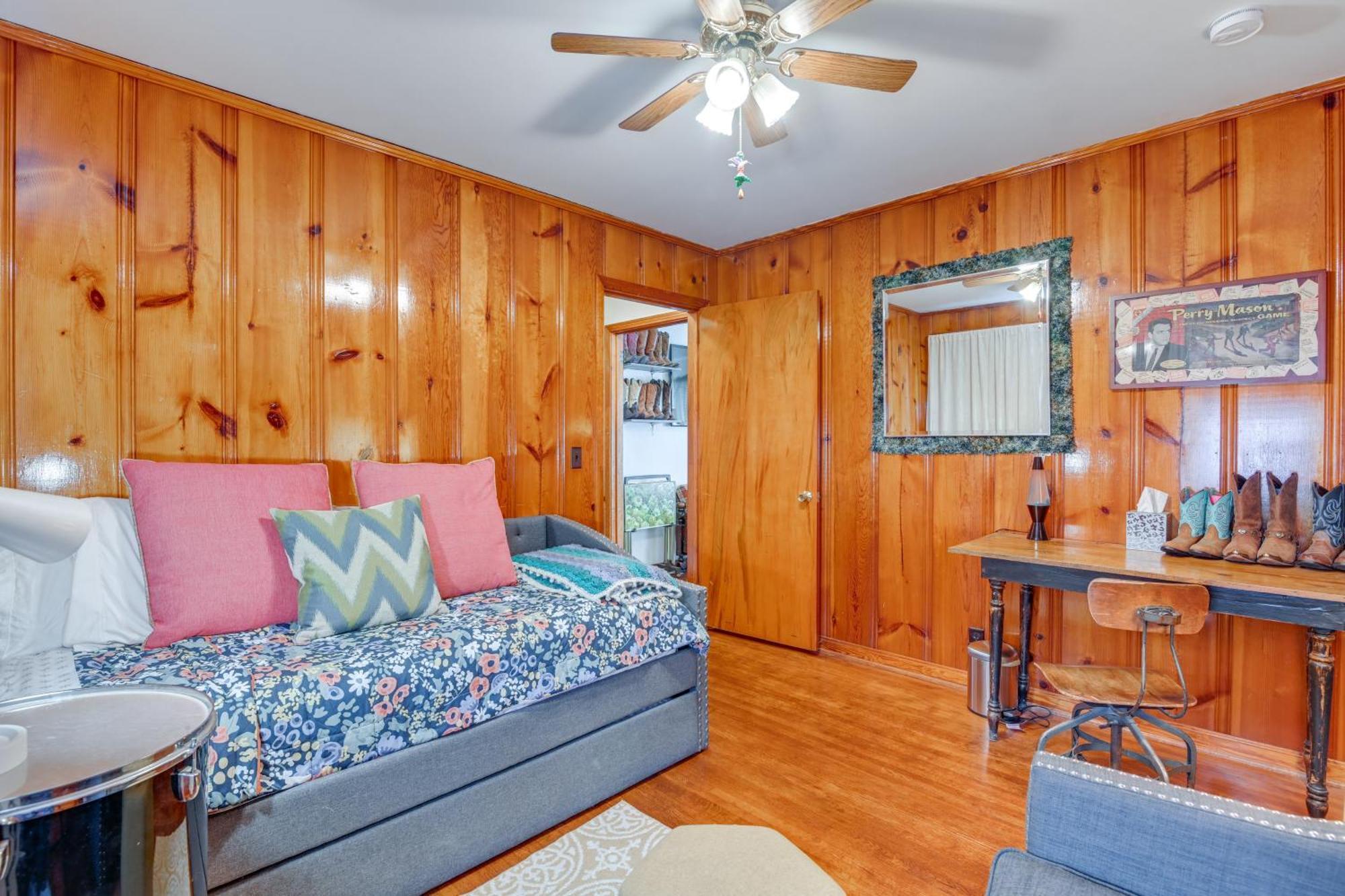 6 Mi To Downtown 70S-Themed Home In Nashville! Екстериор снимка